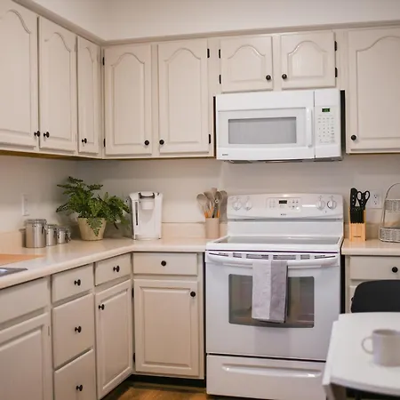 Annapolis Charm Waterfront Getaway Near Usna - Fish & Crab From Your Private Pier! Exterior photo