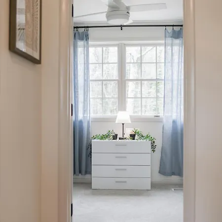 Annapolis Charm Waterfront Getaway Near Usna - Fish & Crab From Your Private Pier! Exterior photo